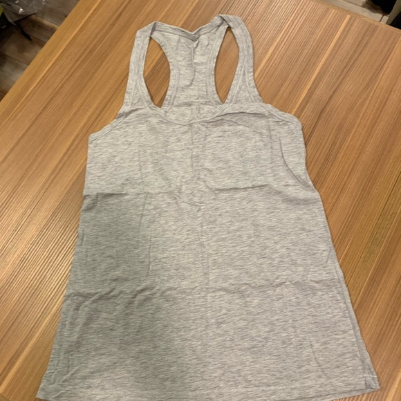Lululemon love racerback tee 6 EUC Pima blend - Picture 3 of 6